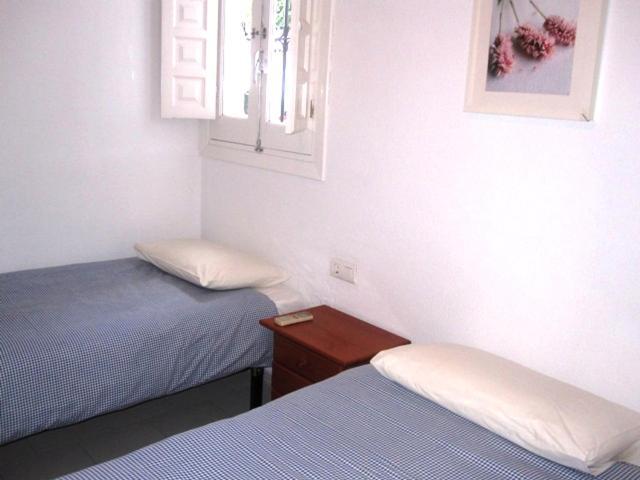 Beach Villa ,Nerja, Seaview, Pool, 3 Bedrooms, Huge Terrace And Garden 외부 사진